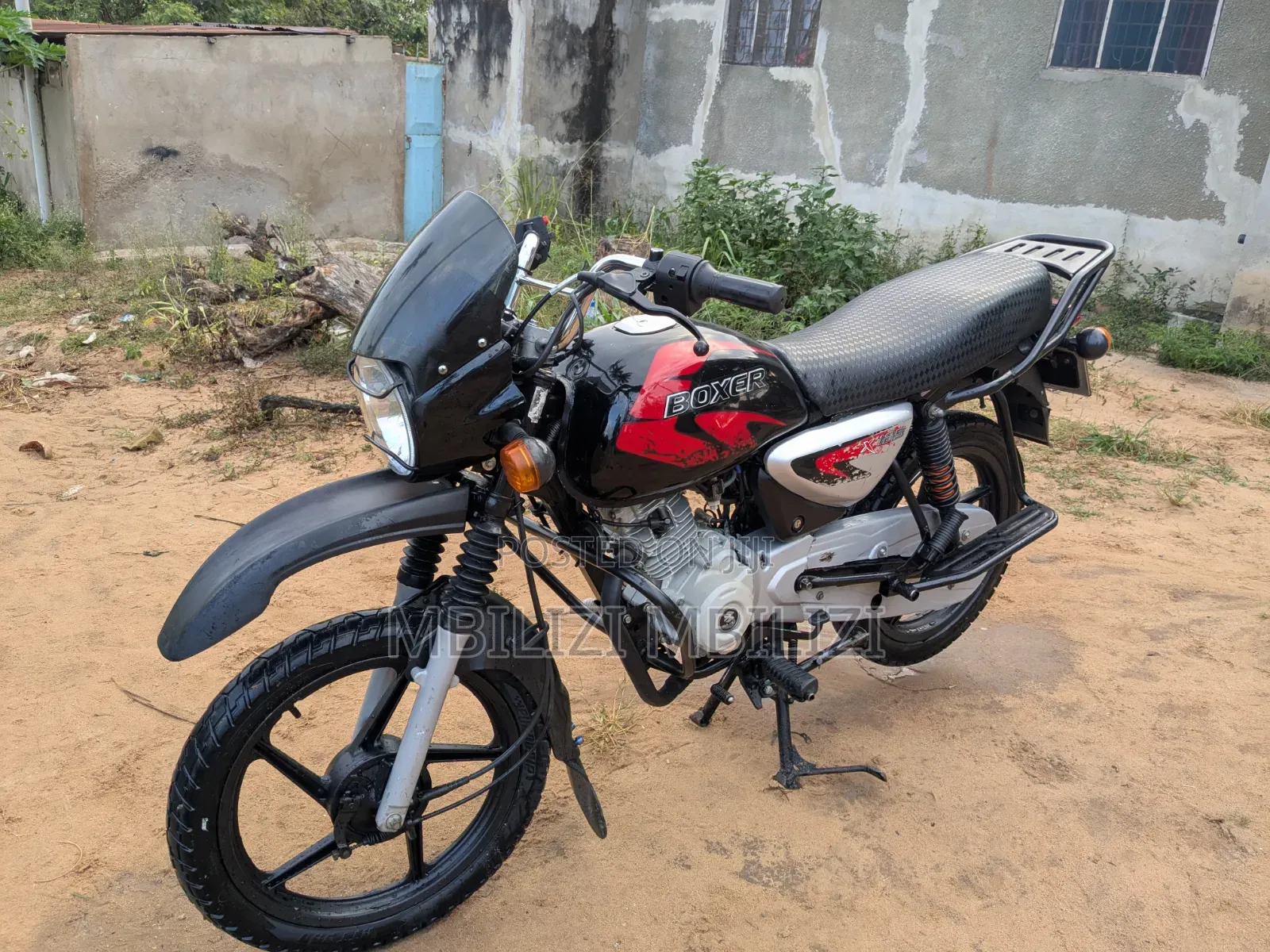Bajaj Boxer X125 2026 Black