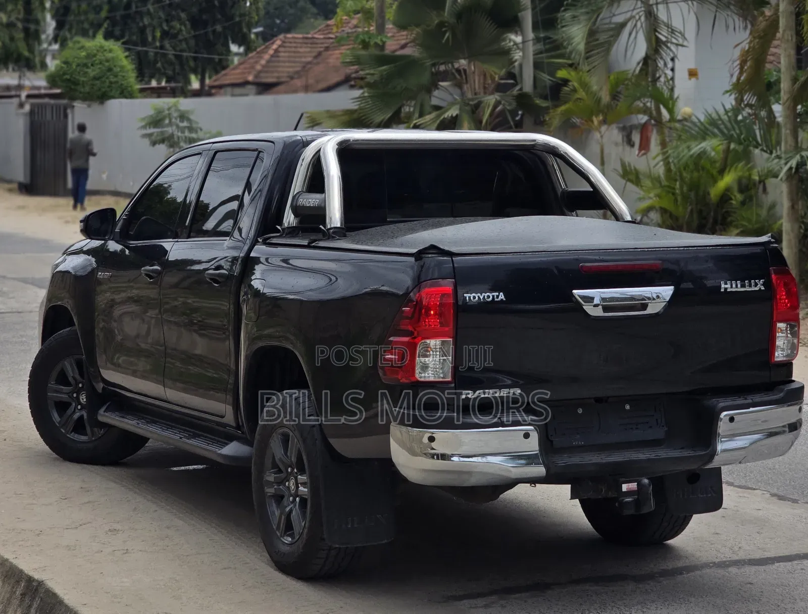 Toyota Hilux Revo Double Cab Deisel 2.4 RWD 2021 Black