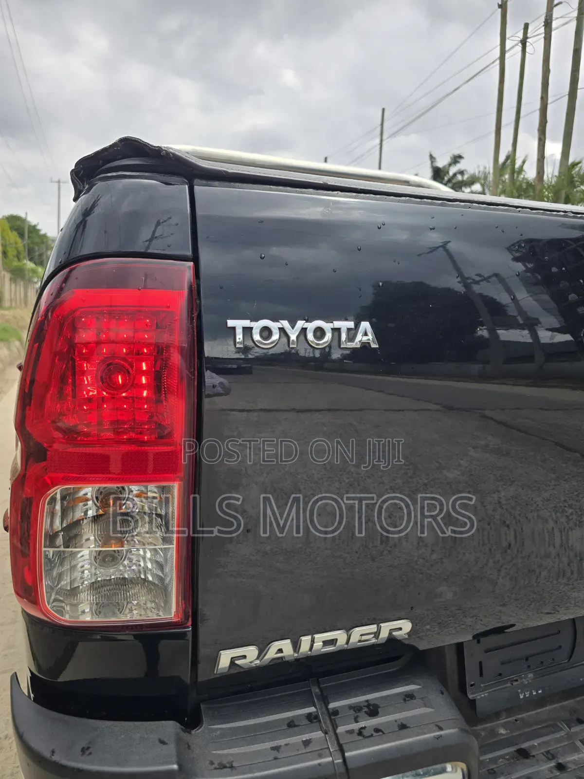 Toyota Hilux Revo Double Cab Deisel 2.4 RWD 2021 Black