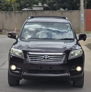 Toyota Vanguard 2010 Black