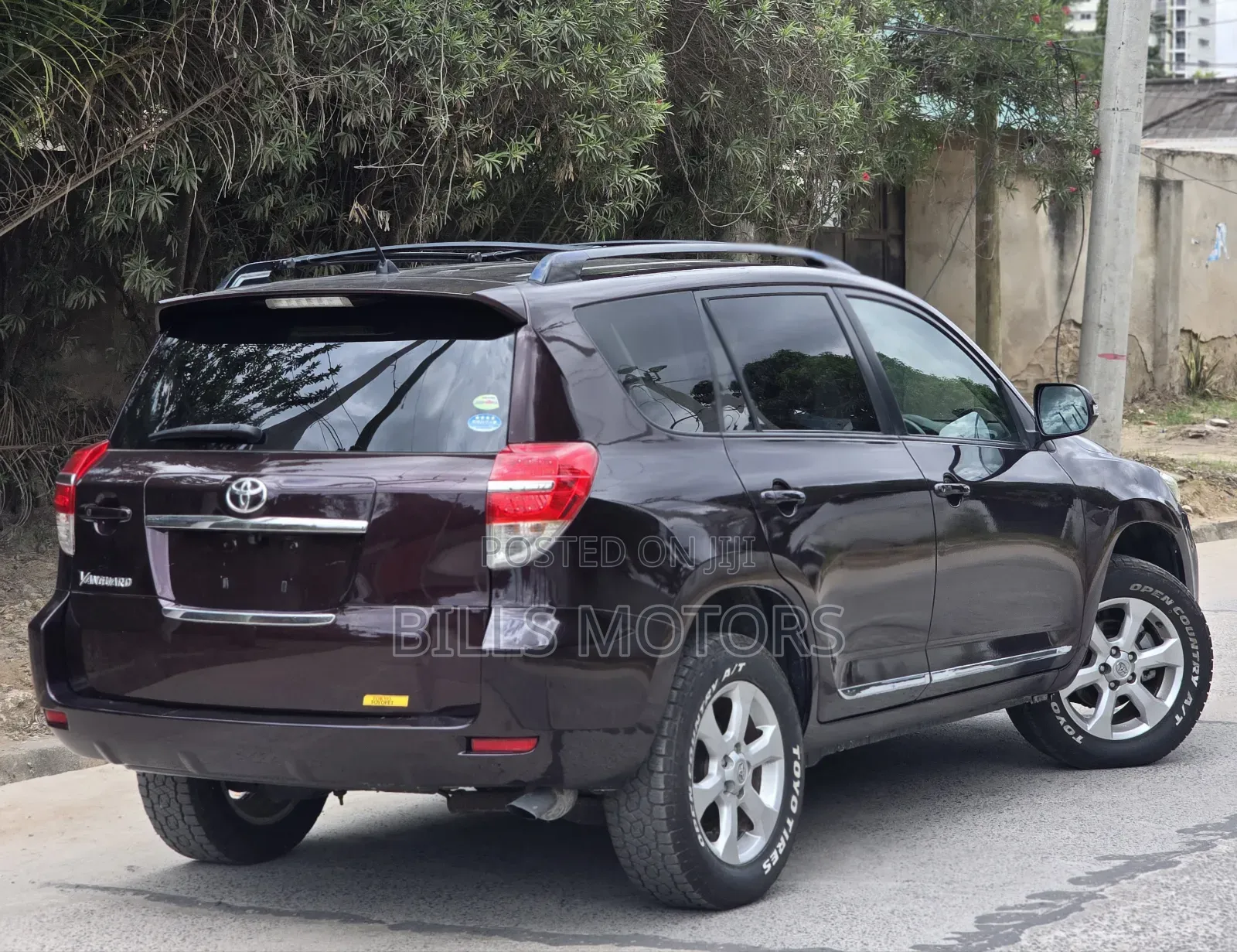 Toyota Vanguard 2010 Black