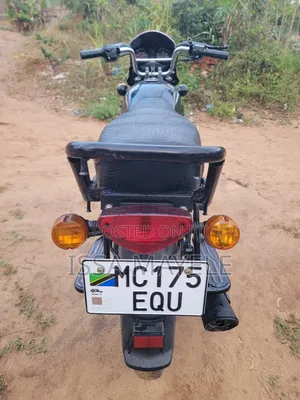 Bajaj Boxer 125 2025 Black