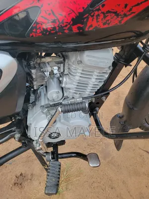 Bajaj Boxer X125 2026 Black