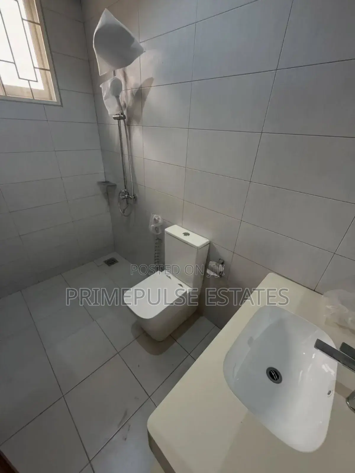 3bdrm House in Msasani for rent
