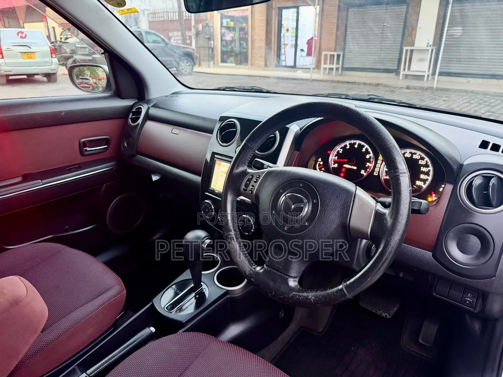 Mazda Verisa 2009 Silver