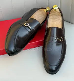 Classic Buclkel Loafers