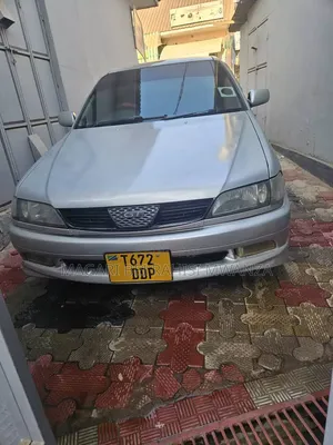 Toyota Carina 2000 Silver
