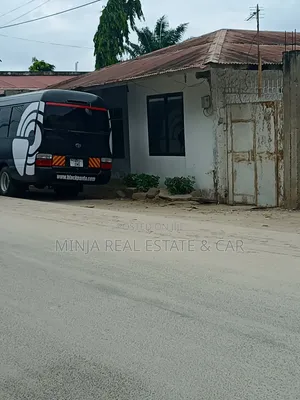 6bdrm House in Kinondoni for sale