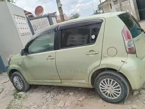 Toyota Passo 2006 Green