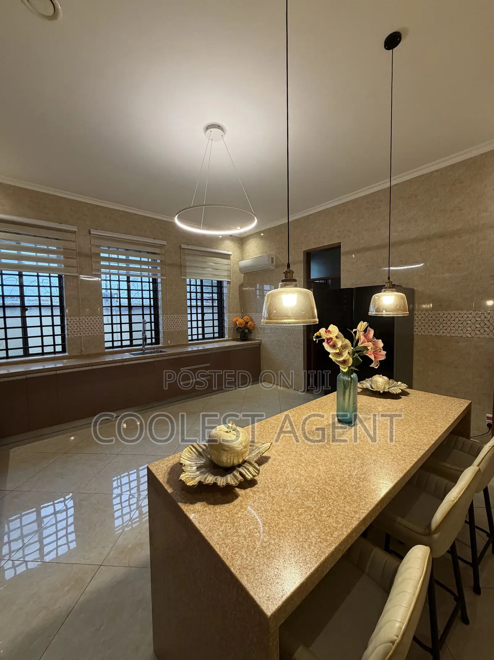 Furnished 3bdrm Villa in Coolest Estate, Oyster Bay for rent