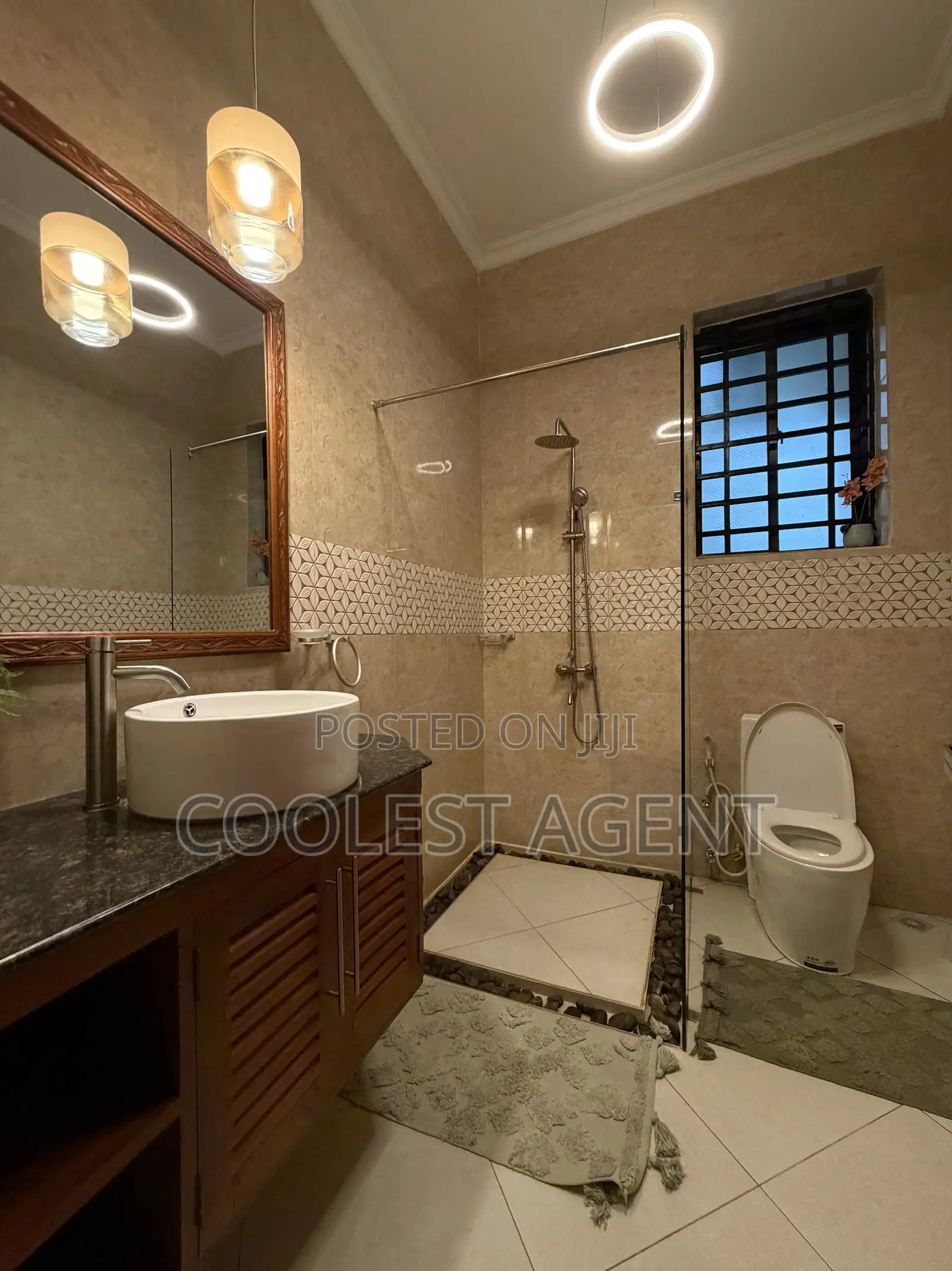 Furnished 3bdrm Villa in Coolest Estate, Oyster Bay for rent