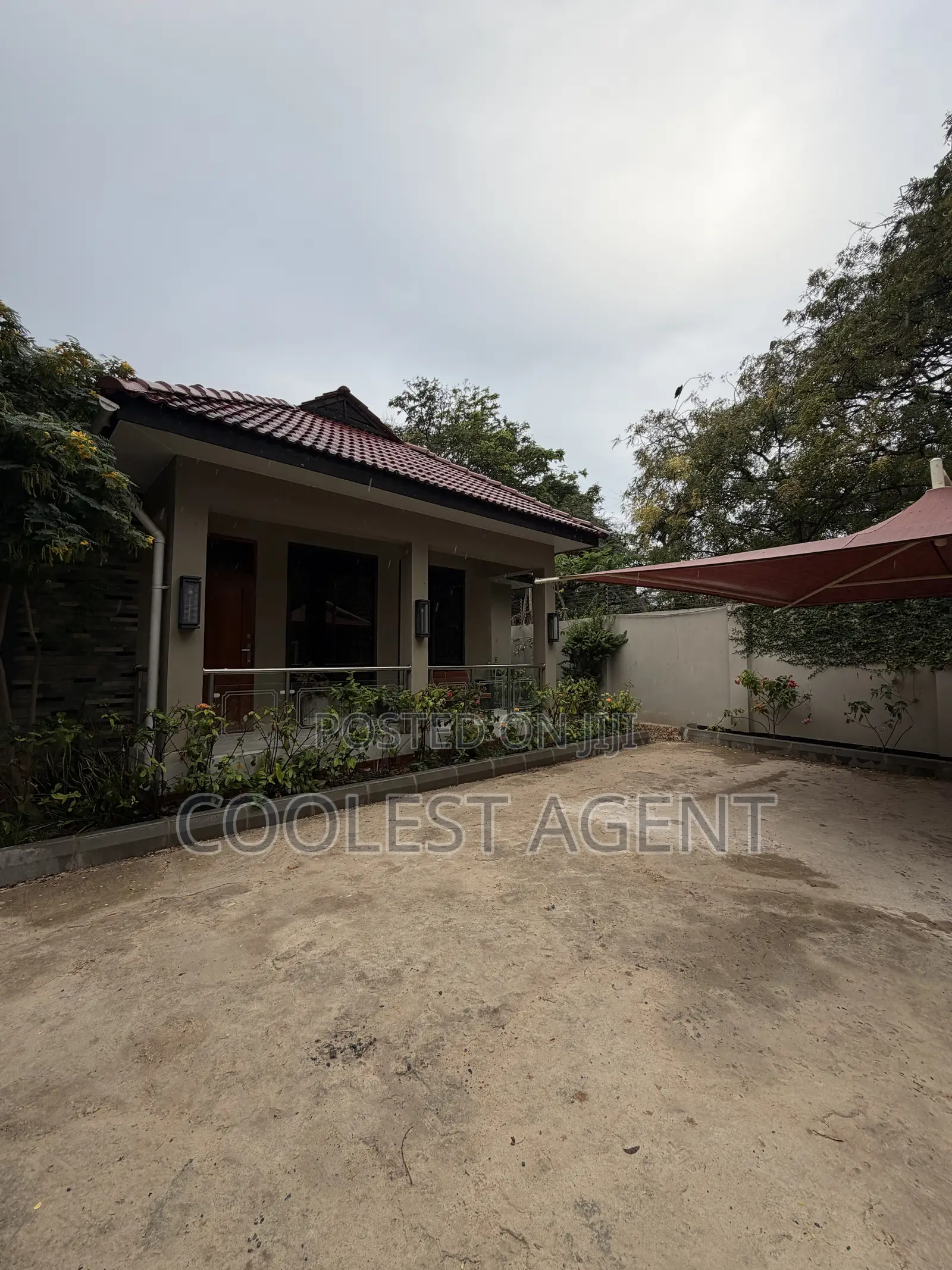 Furnished 3bdrm Villa in Coolest Estate, Oyster Bay for rent