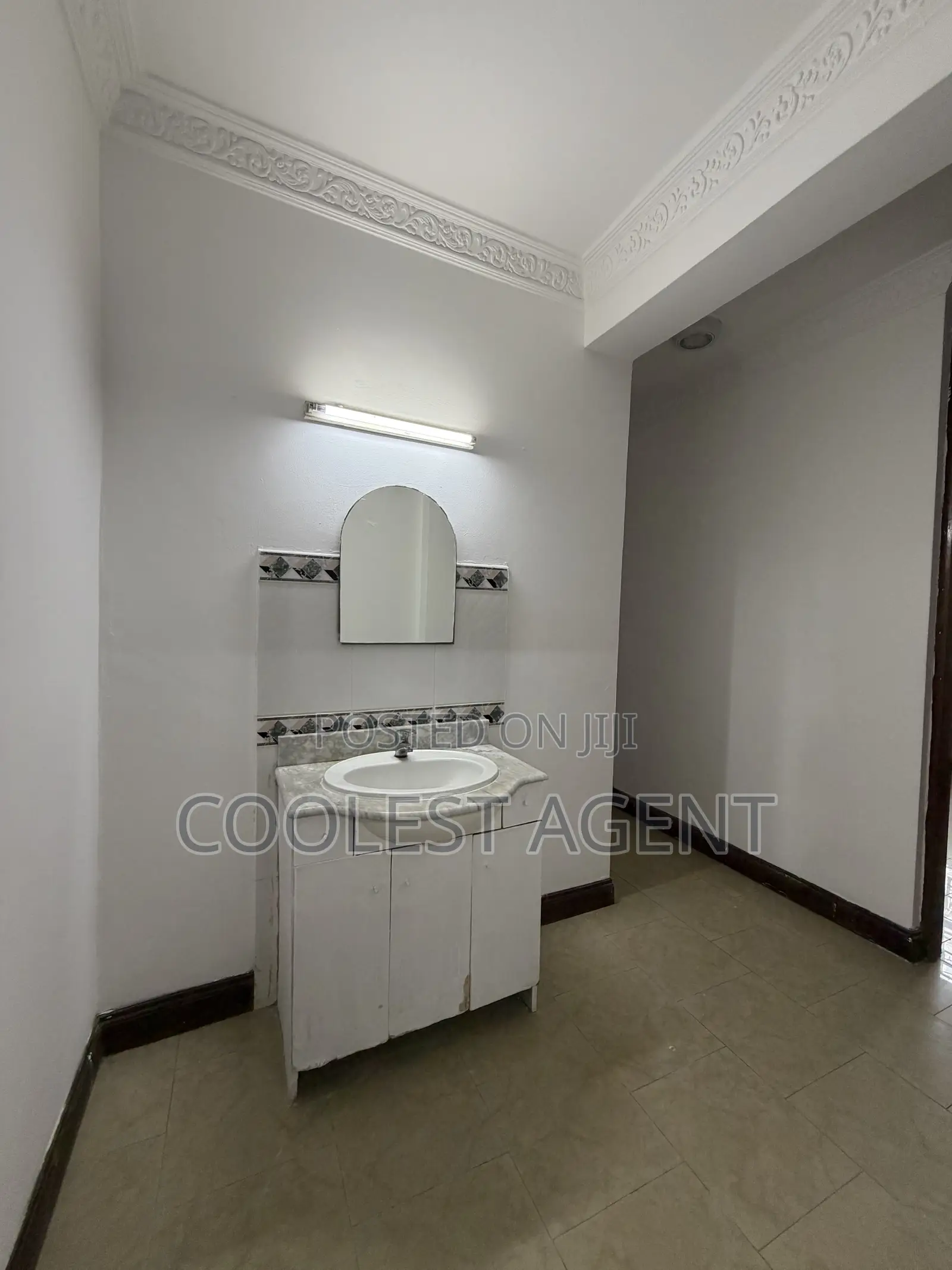 3bdrm Apartment in Coolest, Masaki for rent