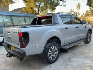 Ford Ranger Wildtrak 2017 Silver