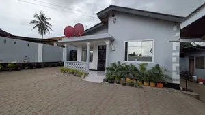 5bdrm House in Gongoni for sale