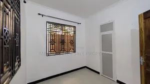 5bdrm House in Gongoni for sale