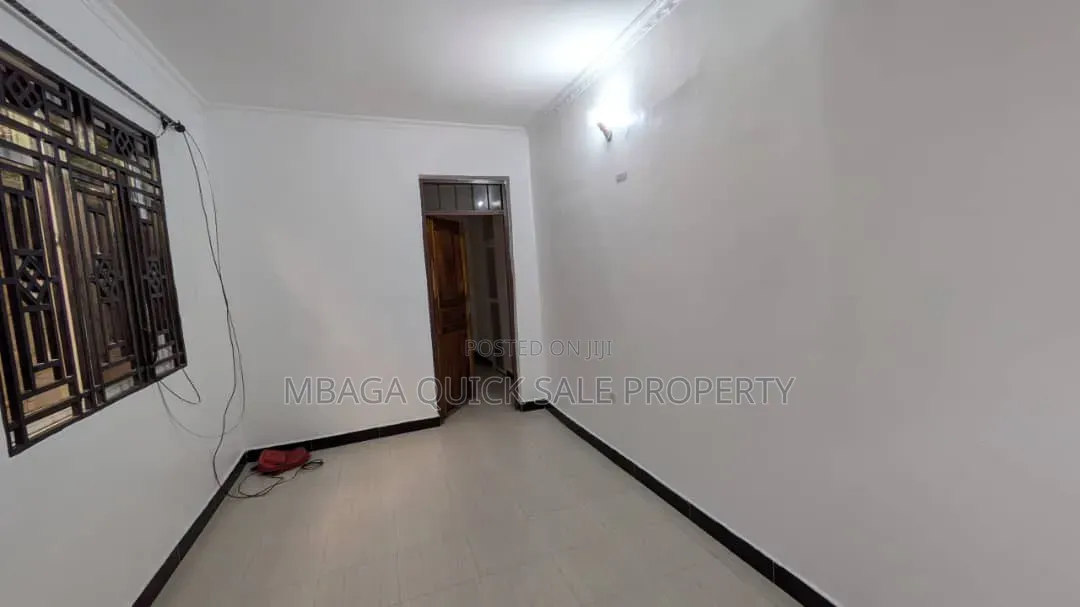 5bdrm House in Gongoni for sale