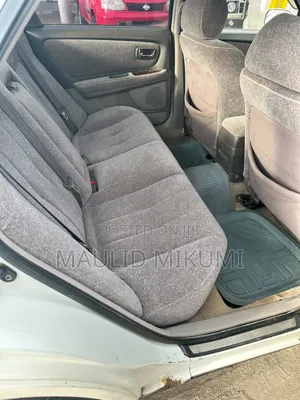 Toyota Cresta 1998 White