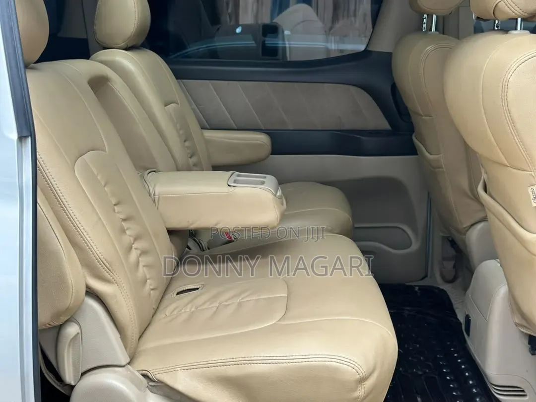 Toyota Alphard 2007 Silver