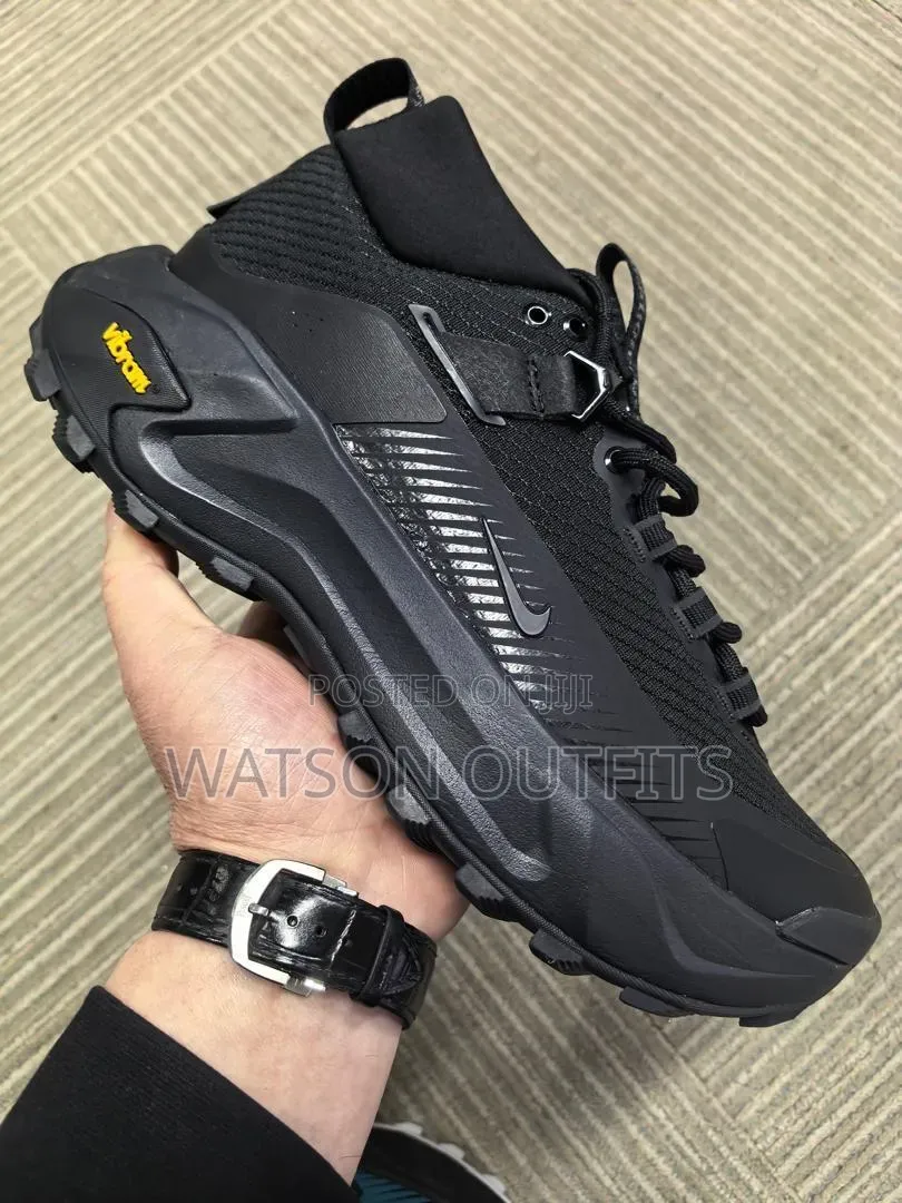4 Colours Goretex Vibrant Nike Brand Men's Leather Sneakers or Shoes