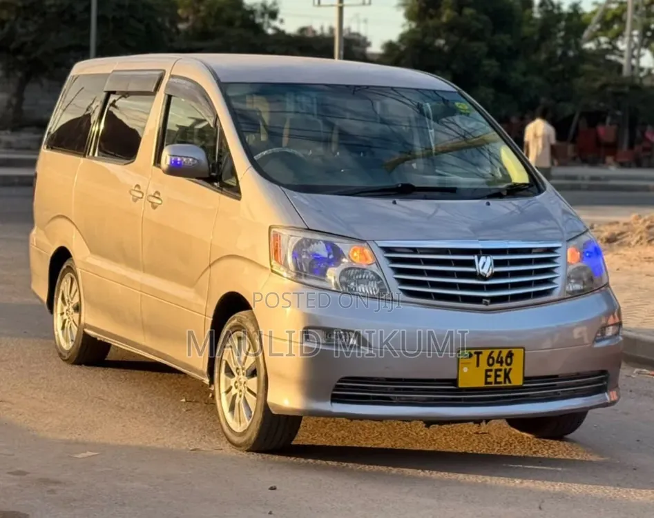 Toyota Alphard 2005 Silver