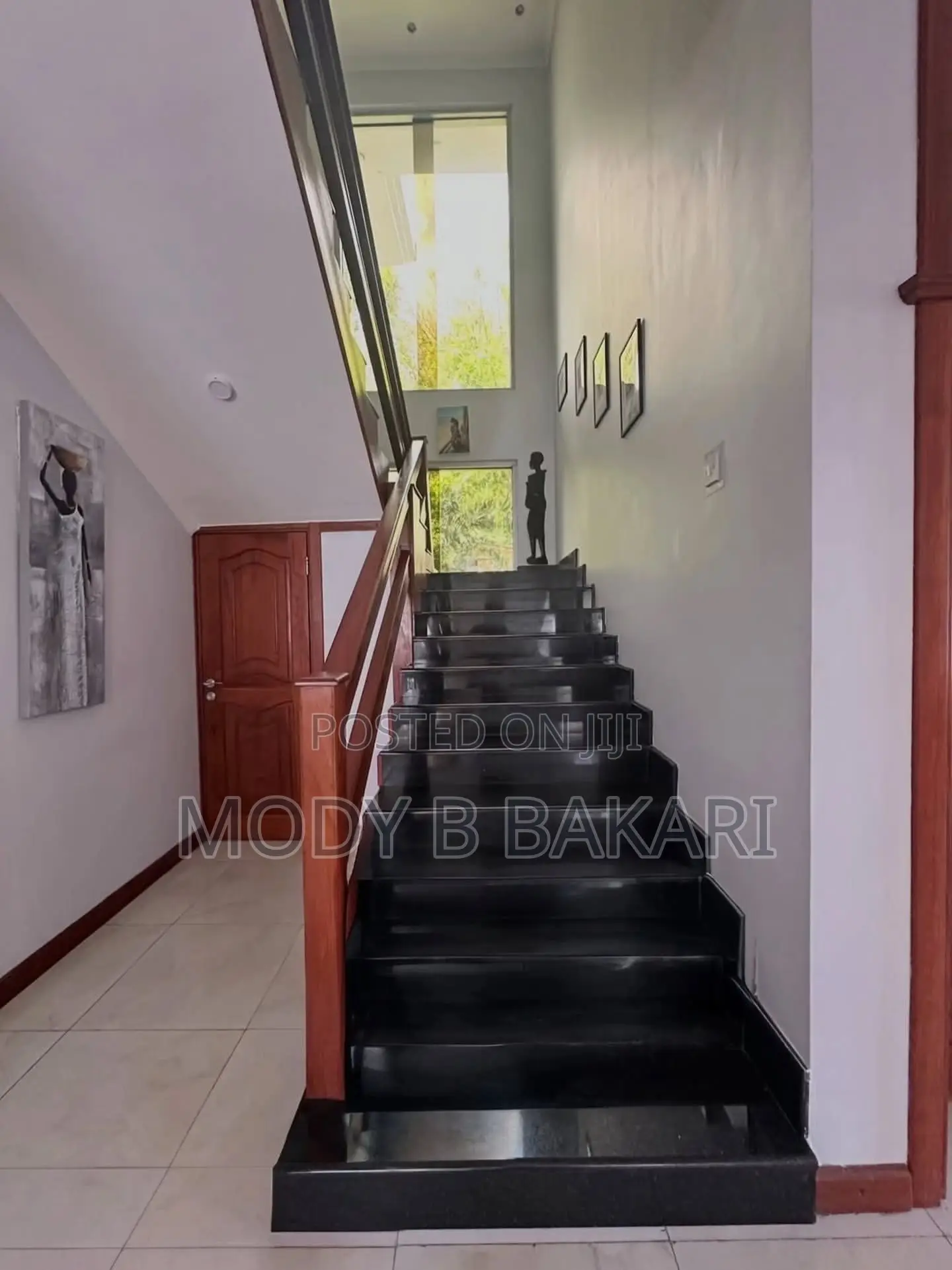 4bdrm House in Mikocheni for sale