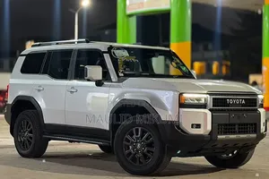 Toyota Land Cruiser Prado 2025 White