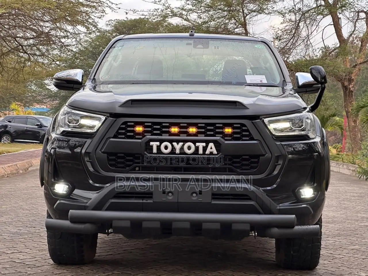 Toyota Hilux 2021 Matt Black