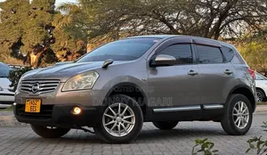 Nissan Dualis 2009 Gray