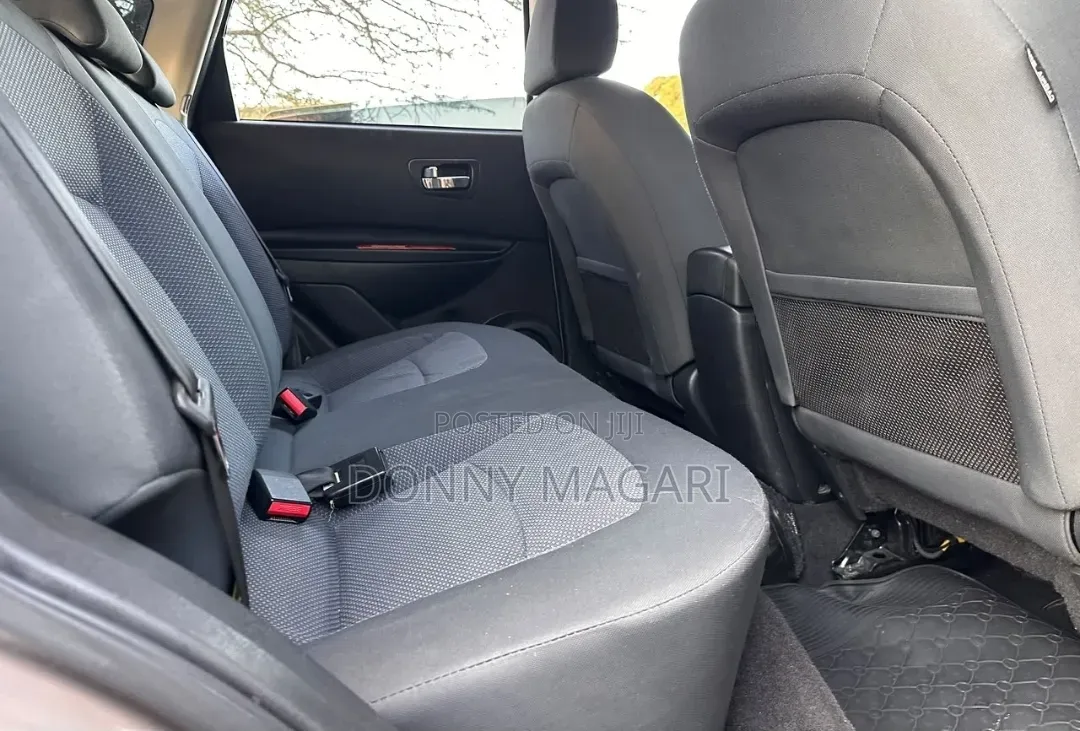 Nissan Dualis 2009 Gray