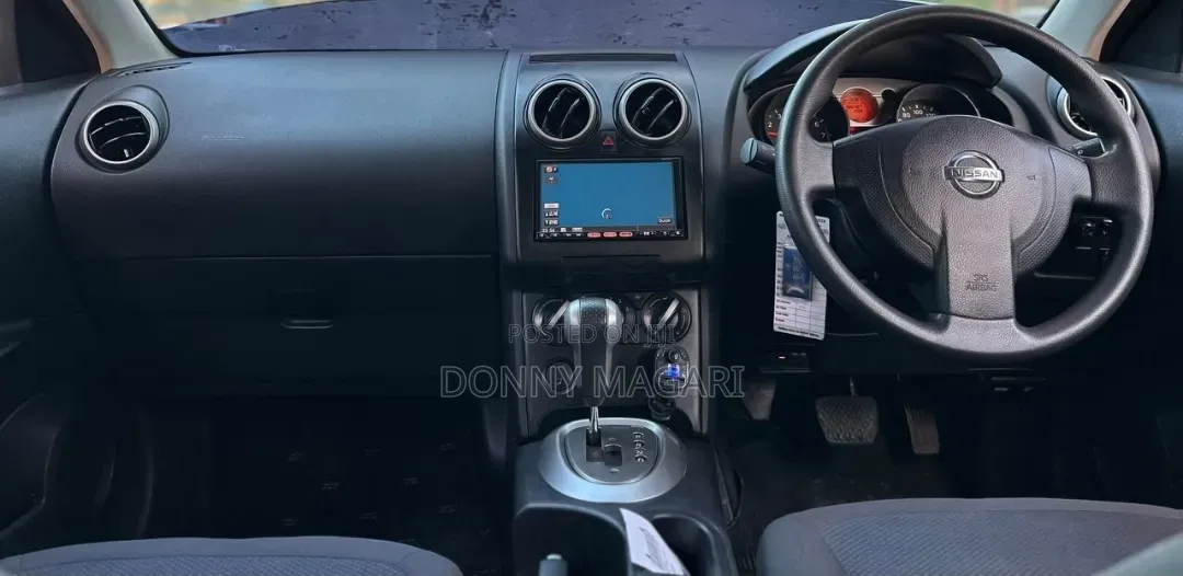 Nissan Dualis 2009 Gray