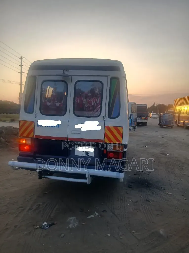 Toyota Coaster 2002 White