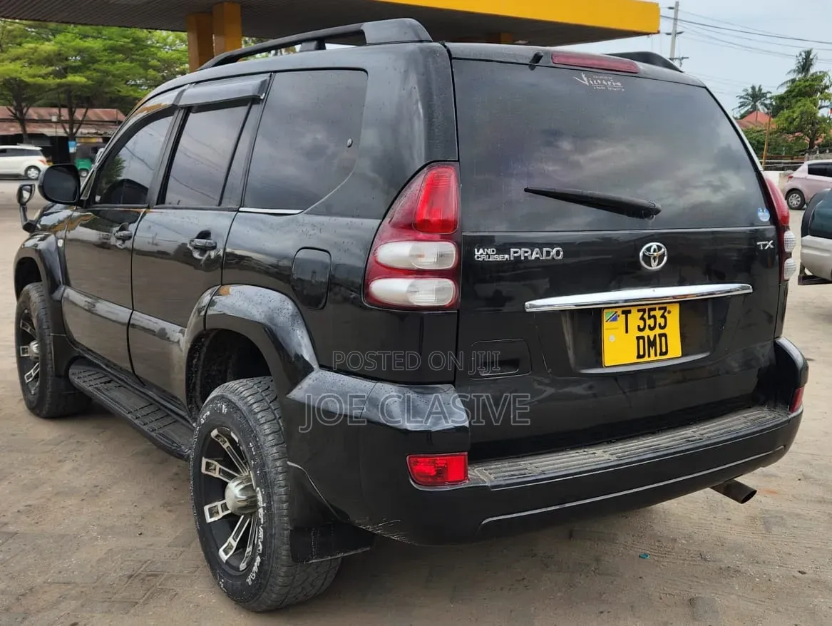 Toyota Land Cruiser Prado 2006 Black