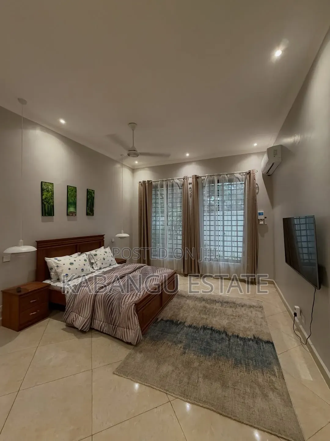 Furnished 3bdrm Villa in Oysterbay Near for rent