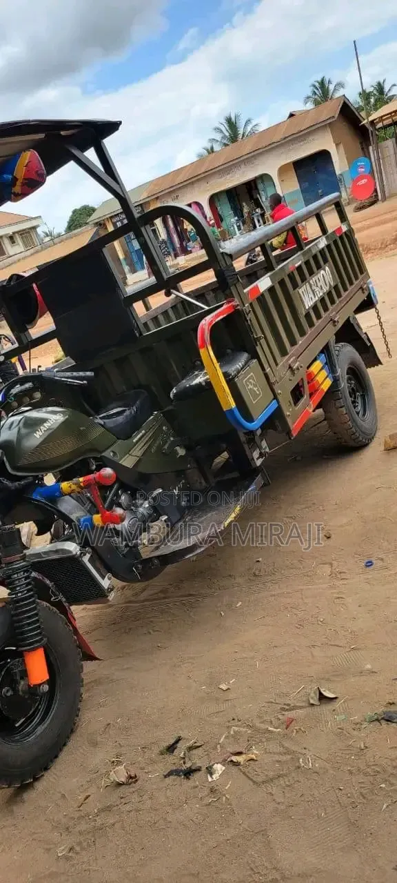 Bajaj 2025 Green
