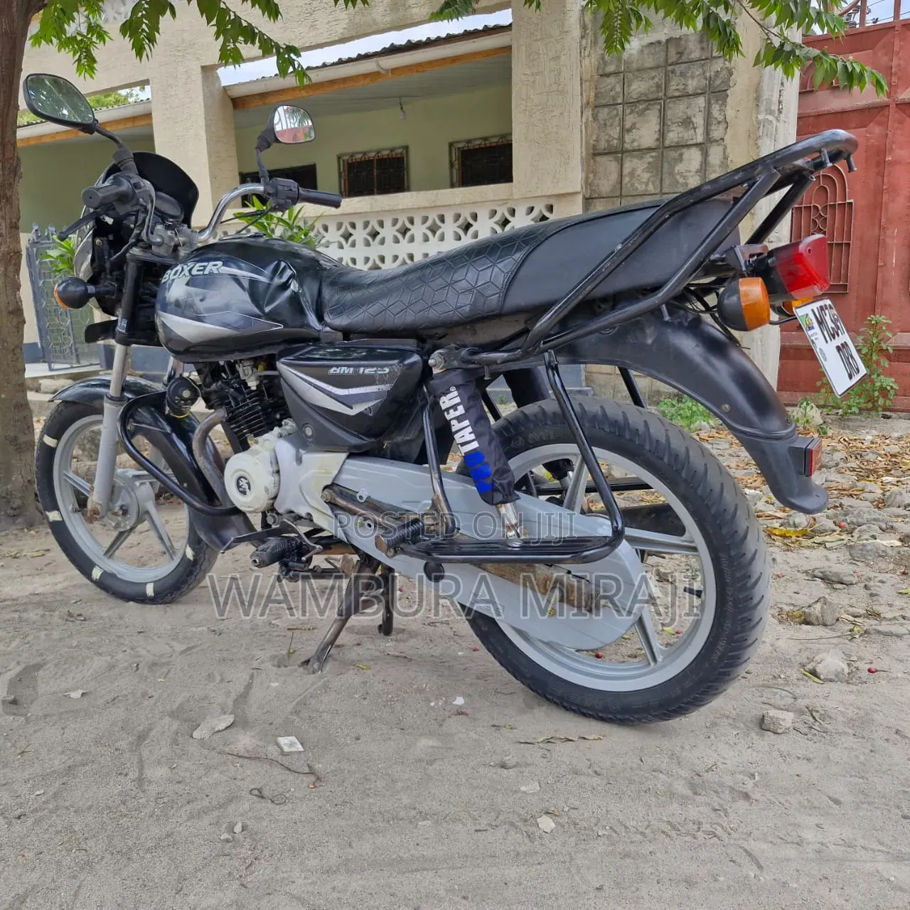 Bajaj Boxer 125 2025 Black