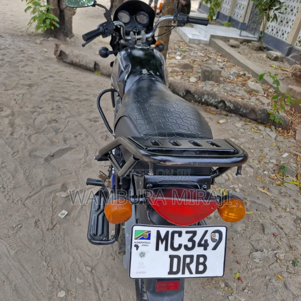 Bajaj Boxer 125 2025 Black