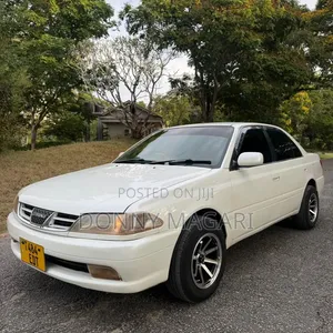 Toyota Carina 2001 White