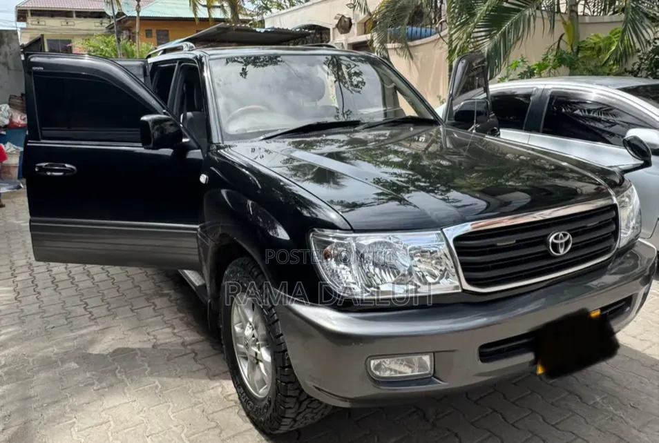 Toyota Land Cruiser 1998 Black