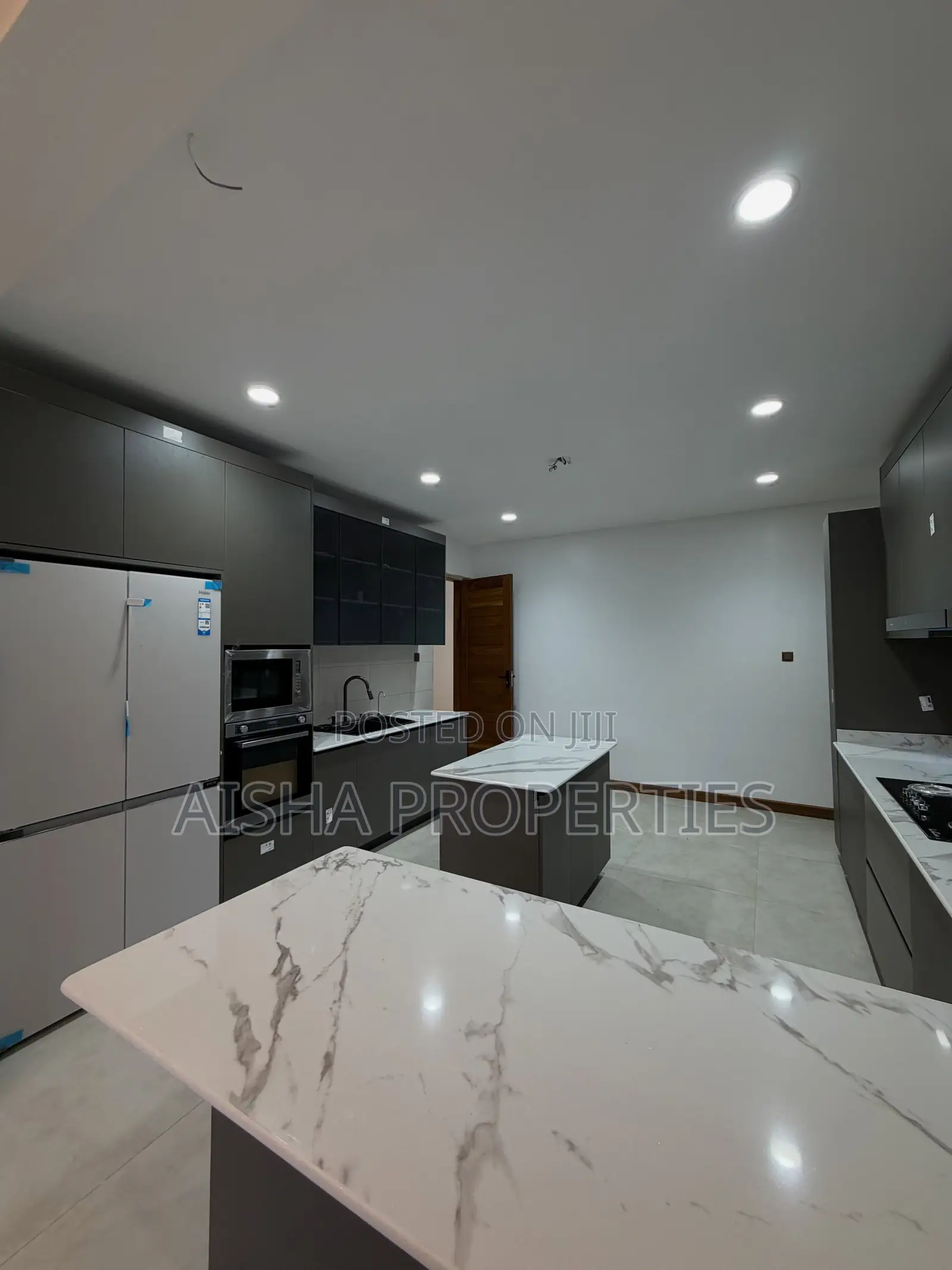 Furnished 4bdrm Villa in Masaki for rent