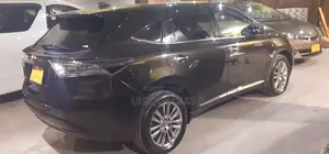 Toyota Harrier 2.0 2016 Brown