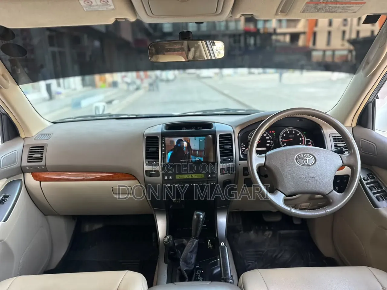 Toyota Land Cruiser Prado 2005 White