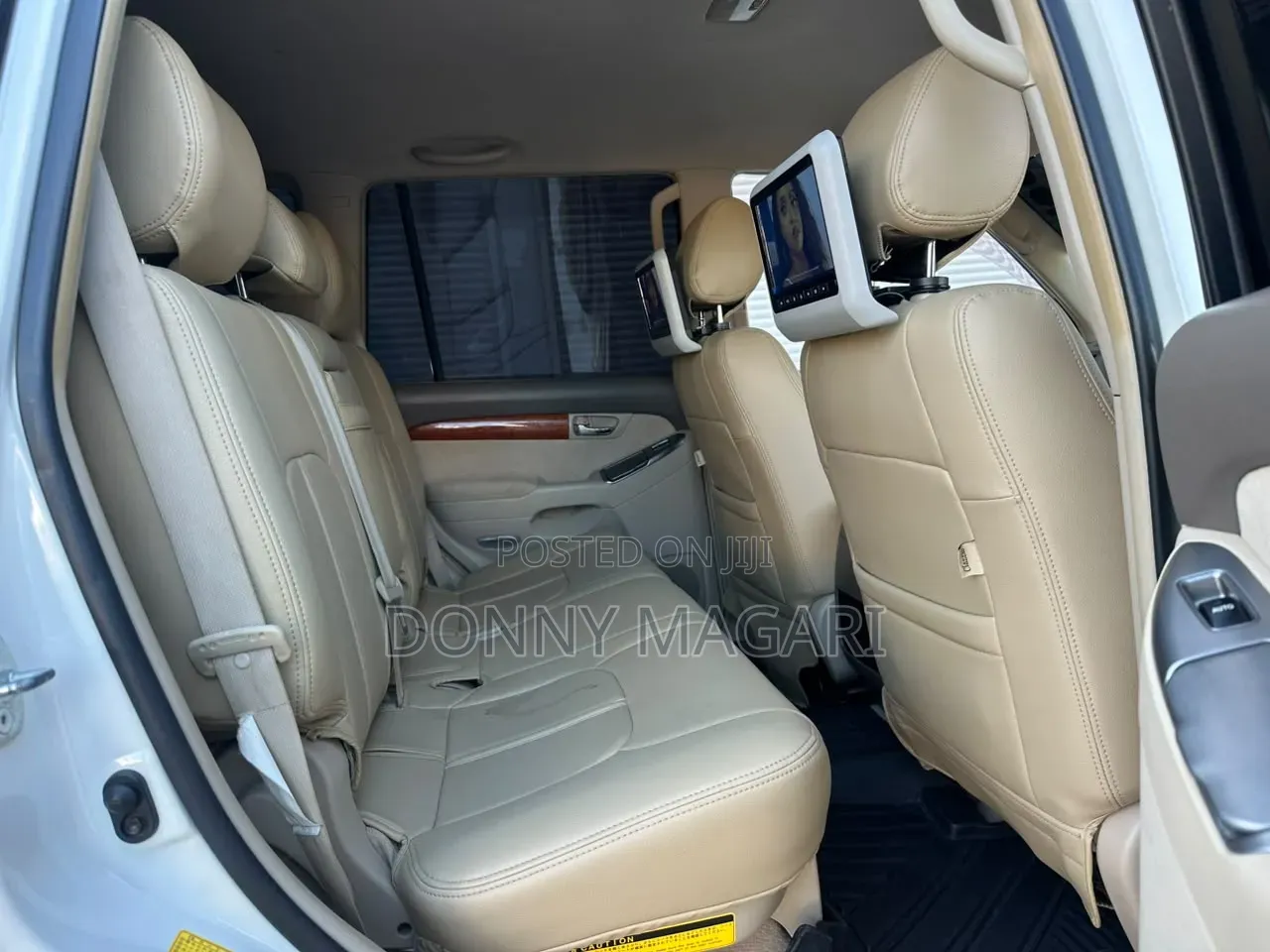 Toyota Land Cruiser Prado 2005 White