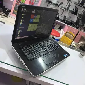 Laptop Dell Vostro V130 8GB Intel Core i3 HDD 320GB