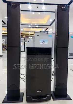 *Sub Uk 911b*
- 
• Twin Tower Speakers
• 4.1