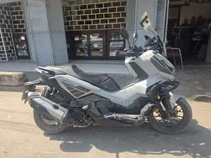 Honda 2024 Gray