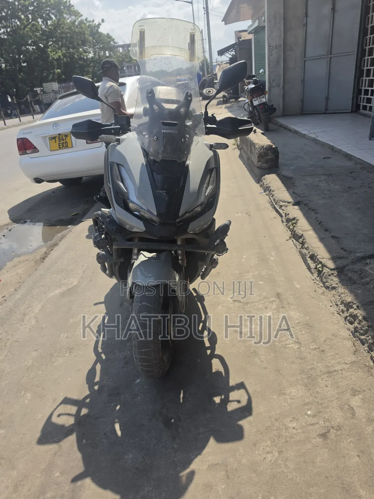 Honda 2024 Gray