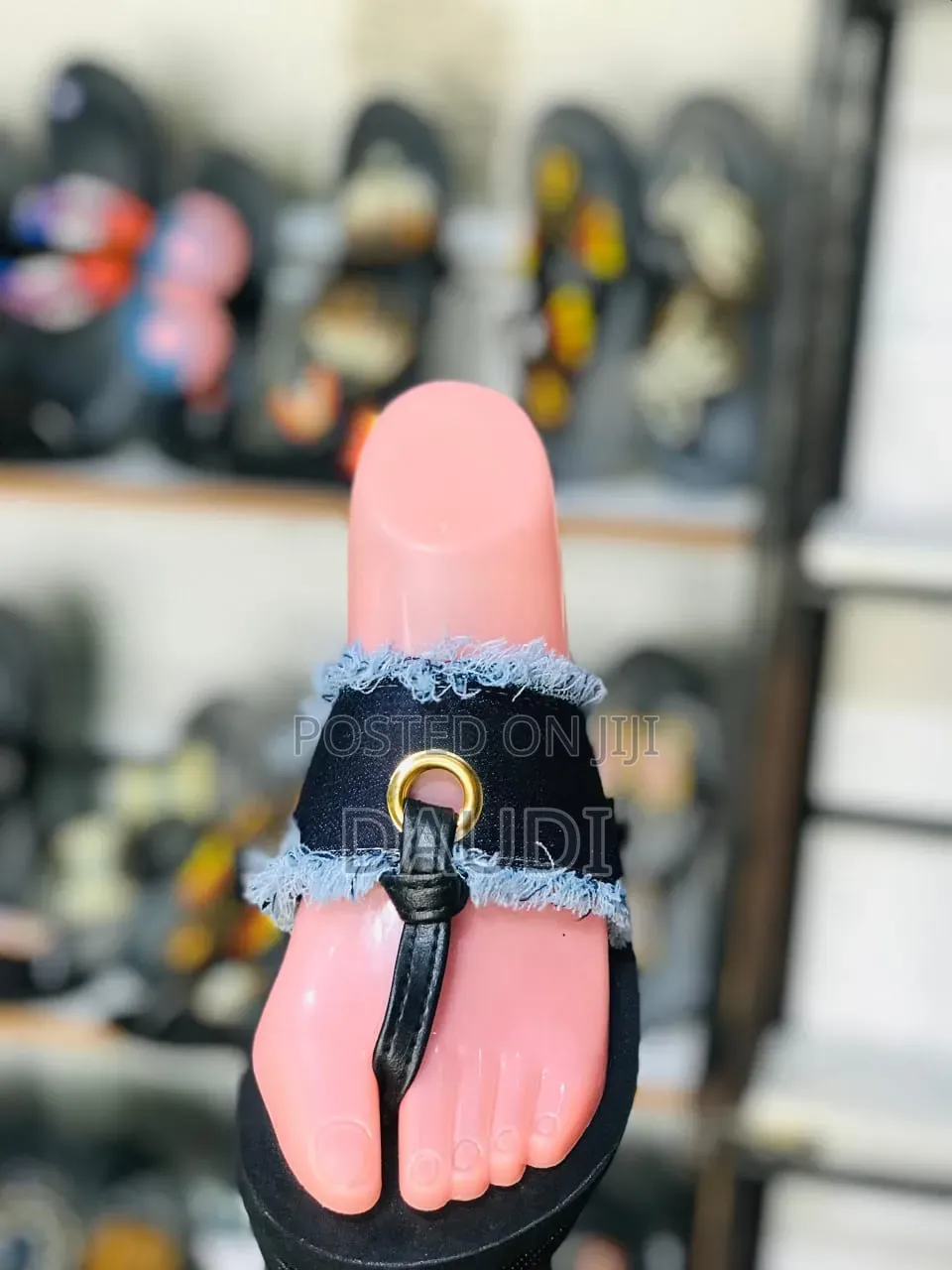 Sapro Sandals