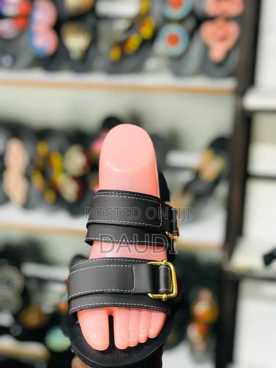 Sapro Sandals
