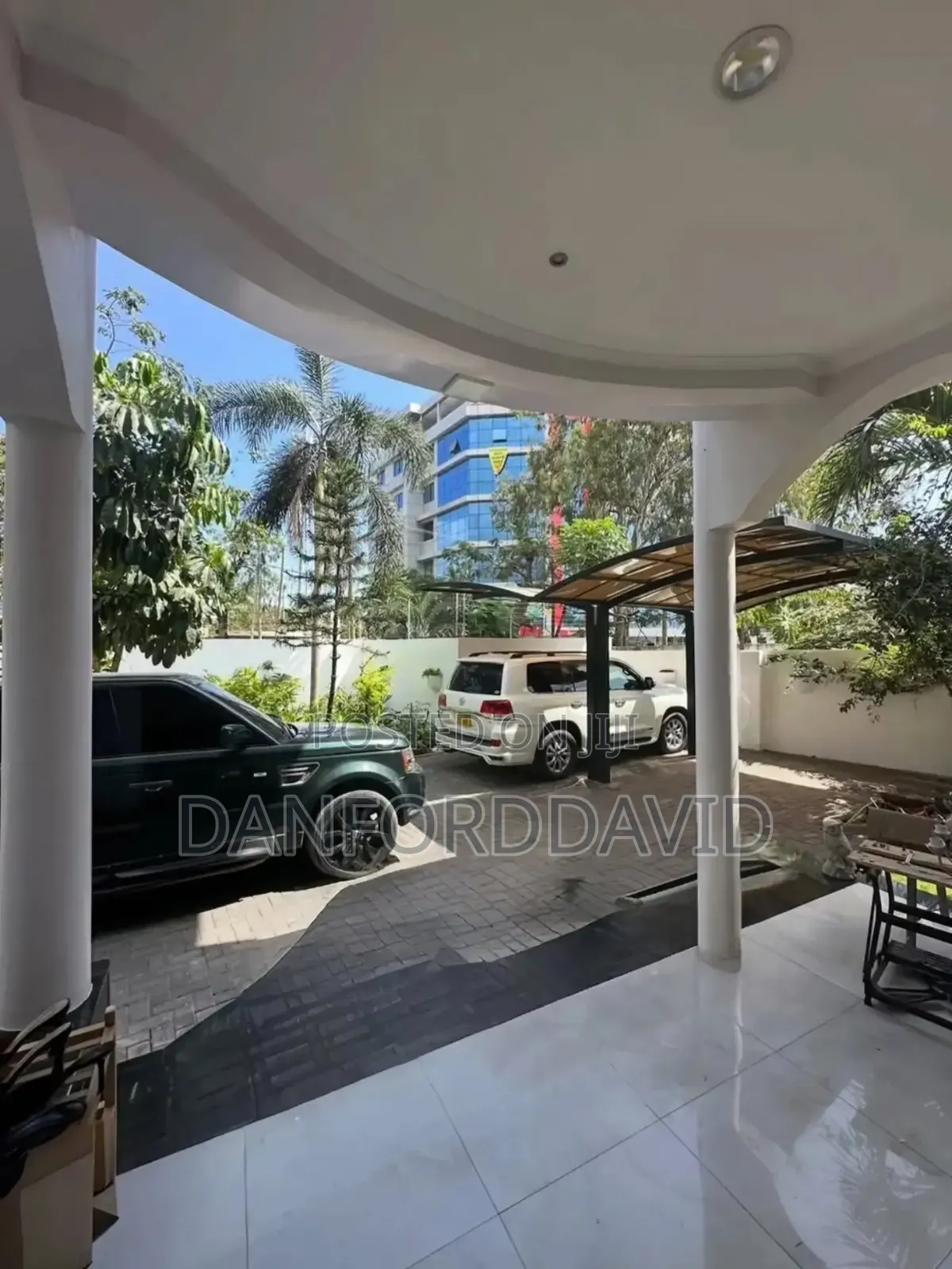 5bdrm House in Mikocheni Kws for sale
